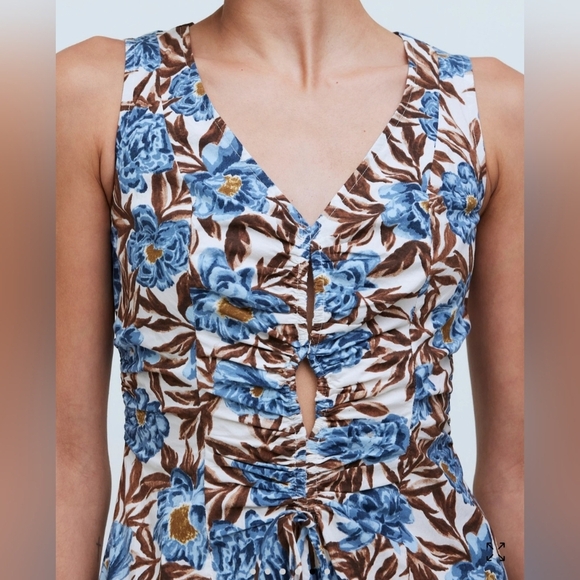 Madewell Sleeveless V Neck Midi Dress In Floral. Size 4 - Picture 3 of 12
